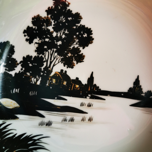 Hand-painted Nippon Black and White and Gold Ceramic Dish - Picture 2 of 13